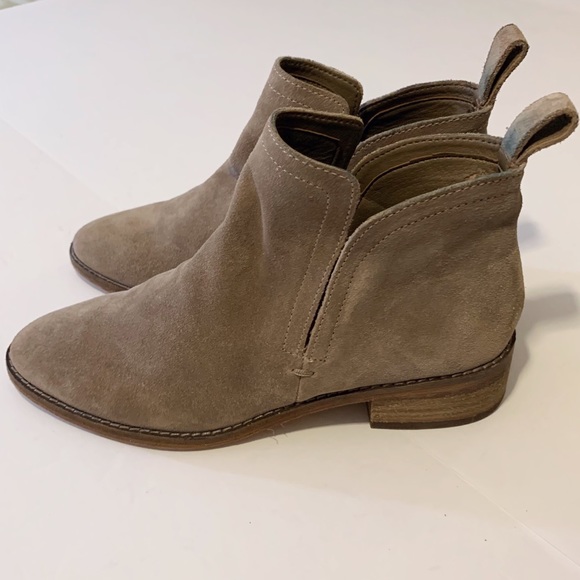 Dolce Vita Taupe Suede Ankle Booties - Picture 5 of 15